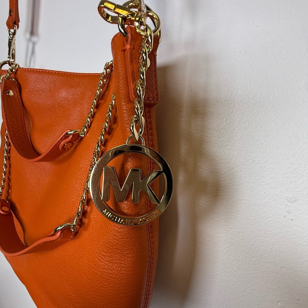 MICHAEL Michael Kors Soft Orange Leather Gold Chain Shoulder/Crossbody/Hand Bag - Picture 5 of 16